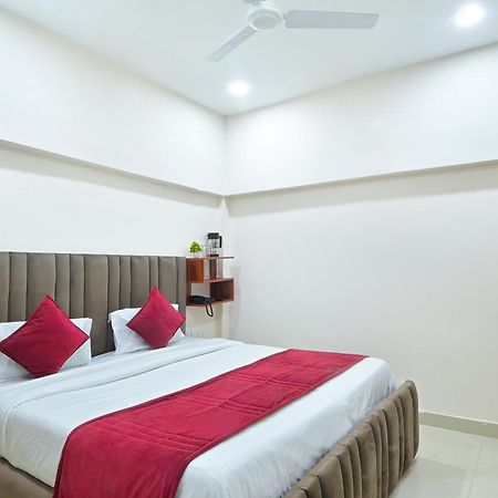 Chowdhry Tourist Lodge - New Delhi Railway Station - 2 Minutes Walk Luaran gambar