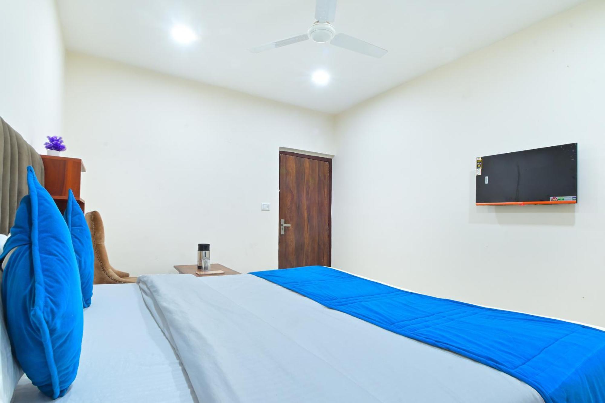 Chowdhry Tourist Lodge - New Delhi Railway Station - 2 Minutes Walk Luaran gambar